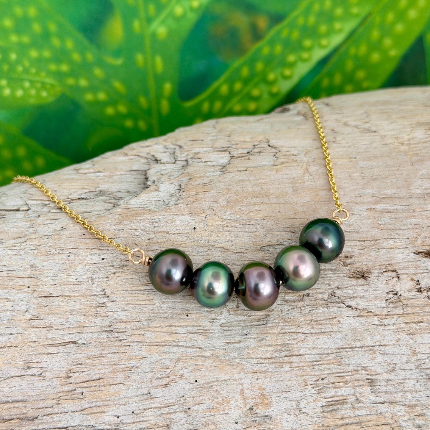 Tahitian Pearls bar necklace • Gold filled jewelry • five pearls • Vibrant colors