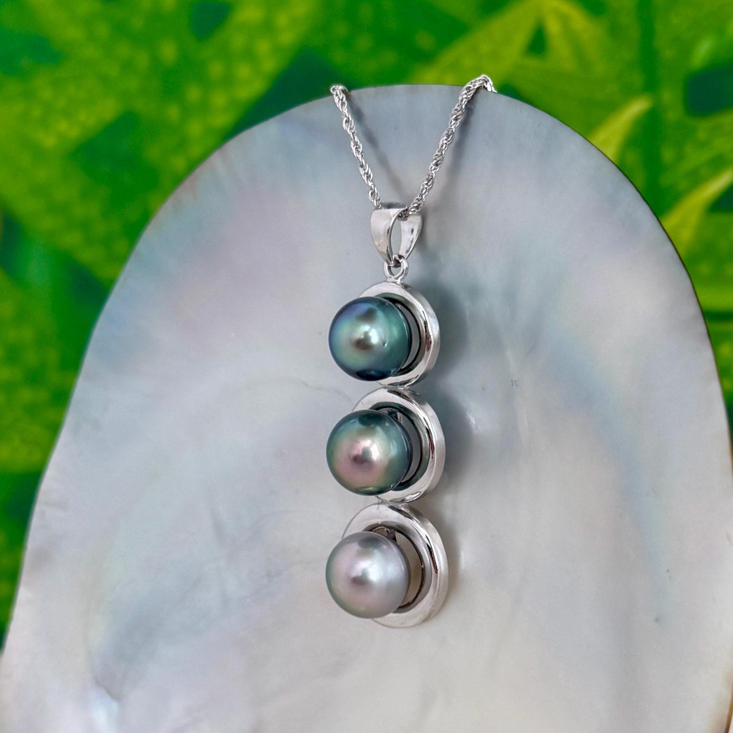 RARE Tahitian Pearl Necklace: 18k Gold plated • Statement pendant
