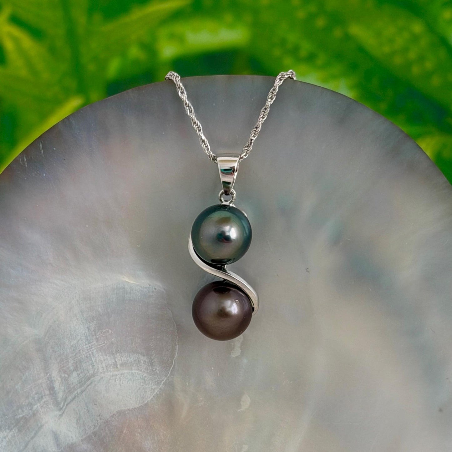 Tahitian Pearl Pendant • Green and Plum color • RARE Jewelry • Sterling Silver