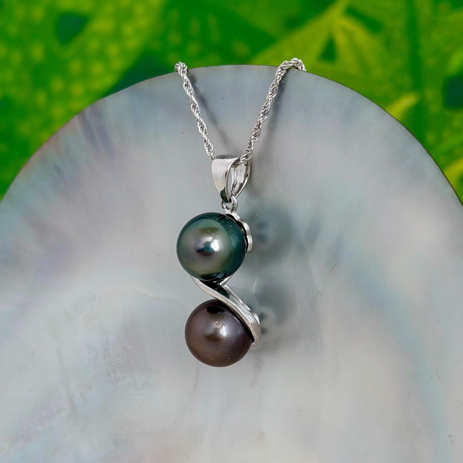 Tahitian Pearl Pendant • Green and Plum color • RARE Jewelry • Sterling Silver