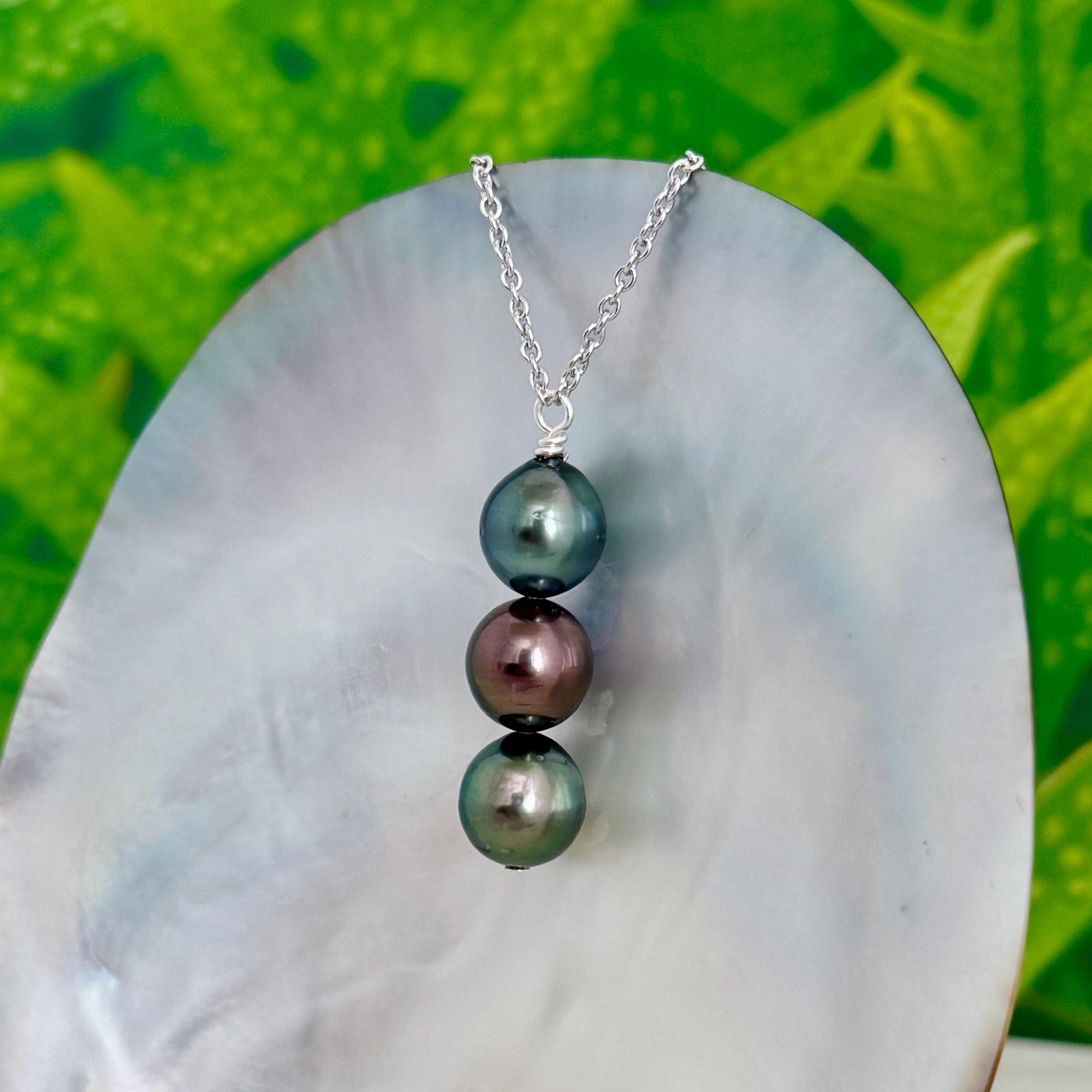 Tahitian Pearl Necklace • Triple • vertical bar • Blue, Red and Green color • Sterling silver