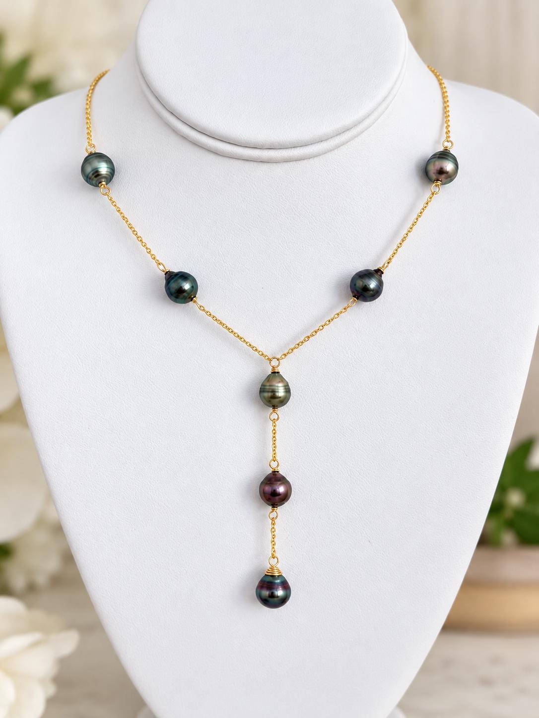 Tahitian pearl Y necklace • Linked pearls with drop pendant