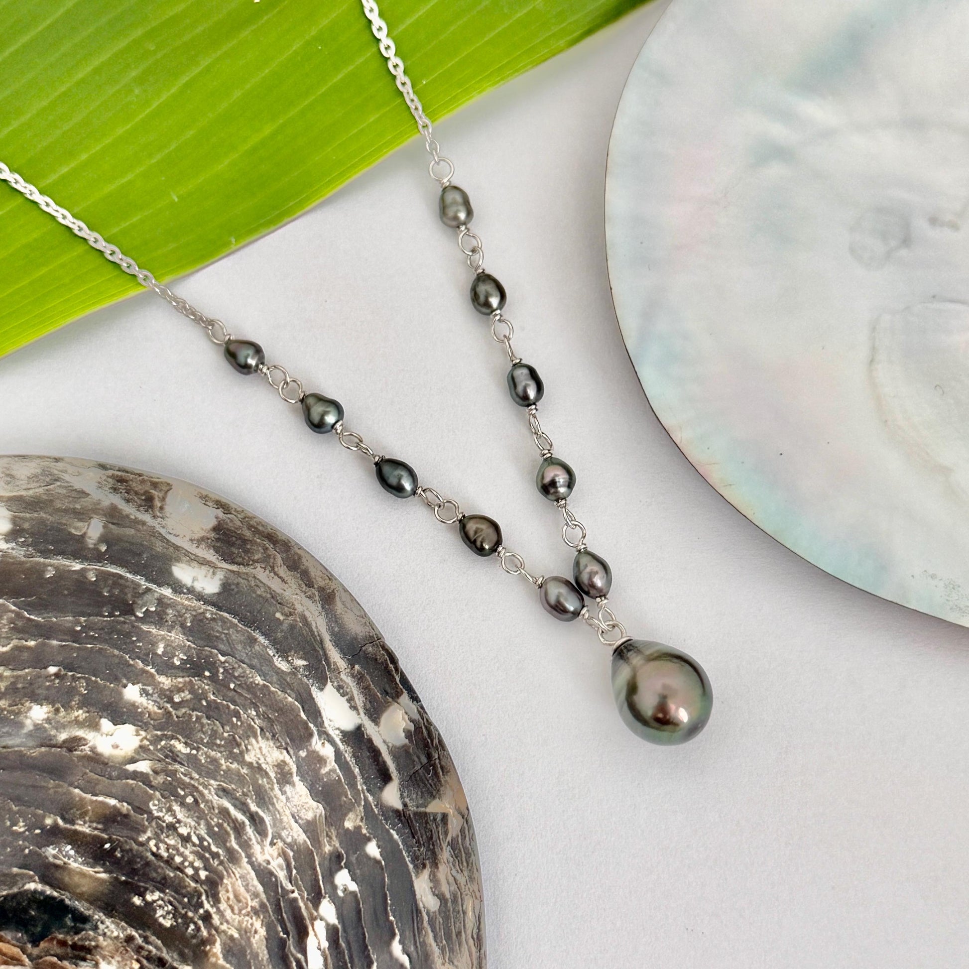 Tahitian Pearl and Keshi Necklace • Sterling silver • Pink color