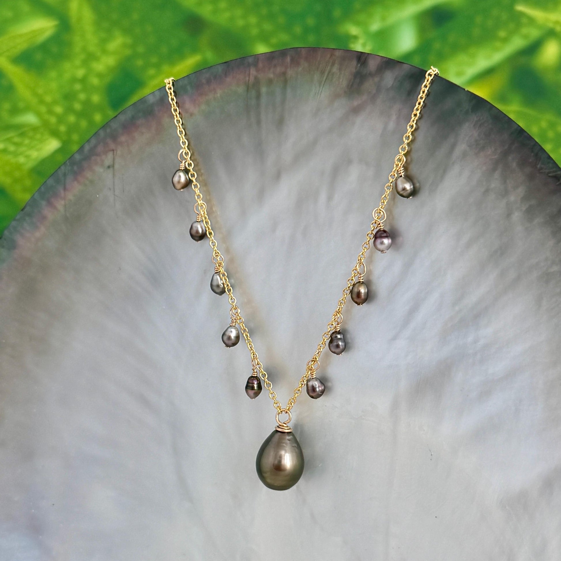 Tahitian Pearl & Keshi Necklace • Gold filled • Chocolate color