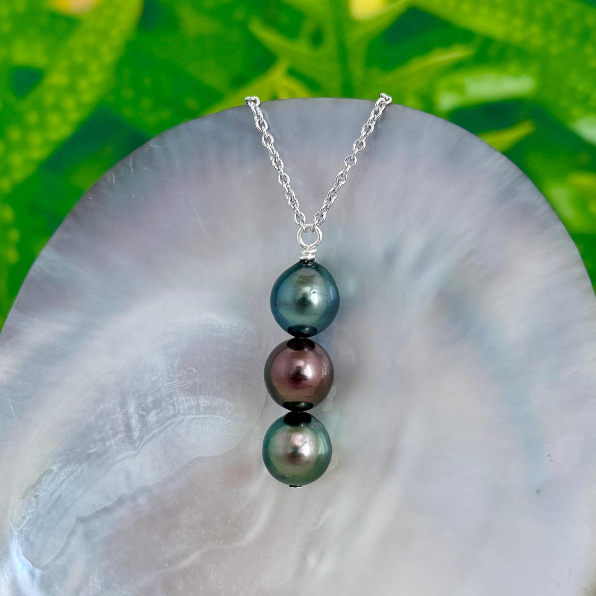 Tahitian Pearl Necklace • Triple • vertical bar • Blue, Red and Green color • Sterling silver