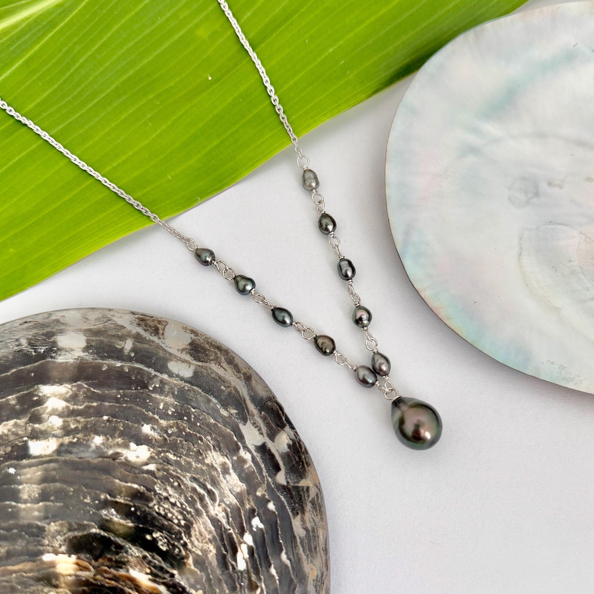 Tahitian Pearl and Keshi Necklace • Sterling silver • Pink color