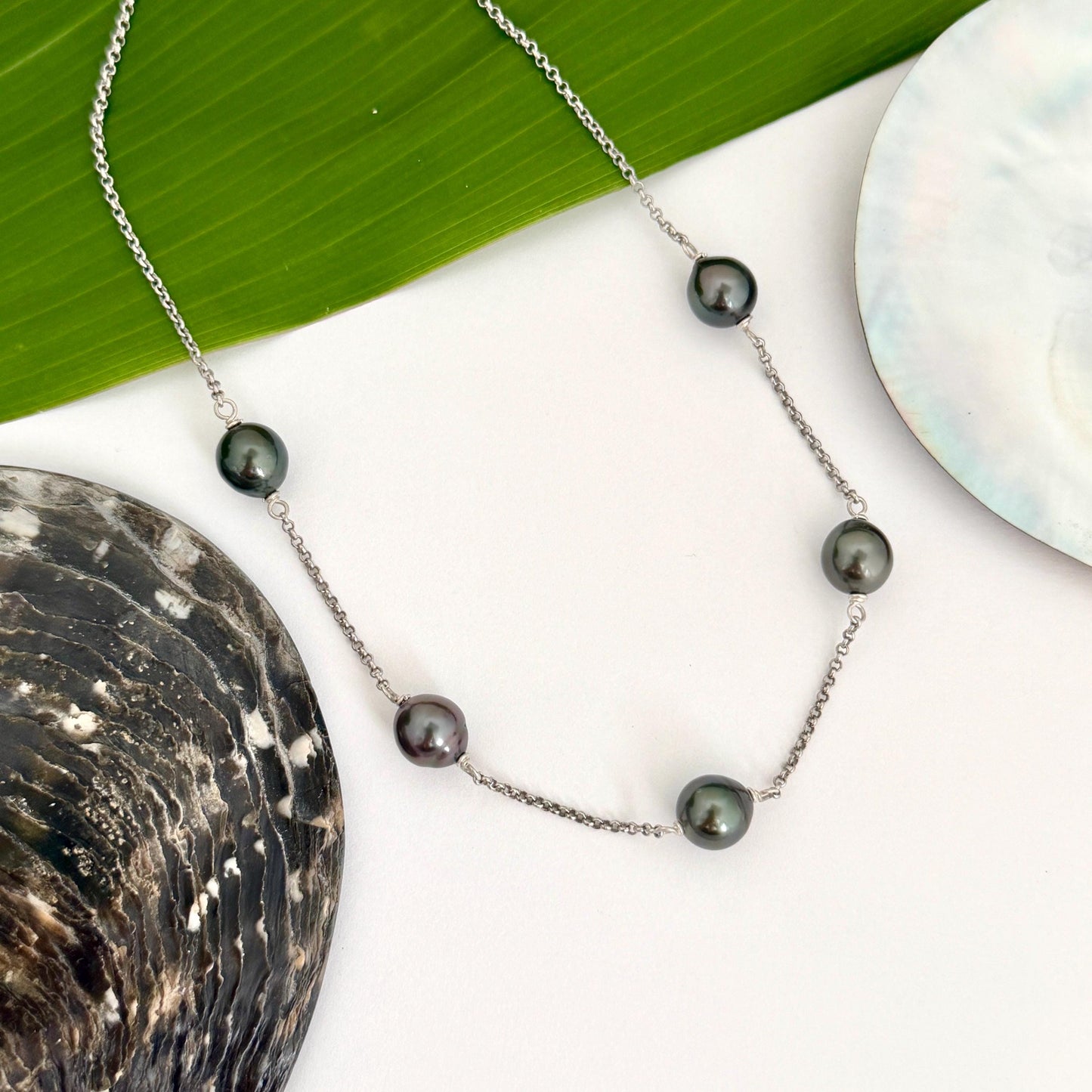 Tahitian Pearl necklace • Five gems • Sterling silver chain