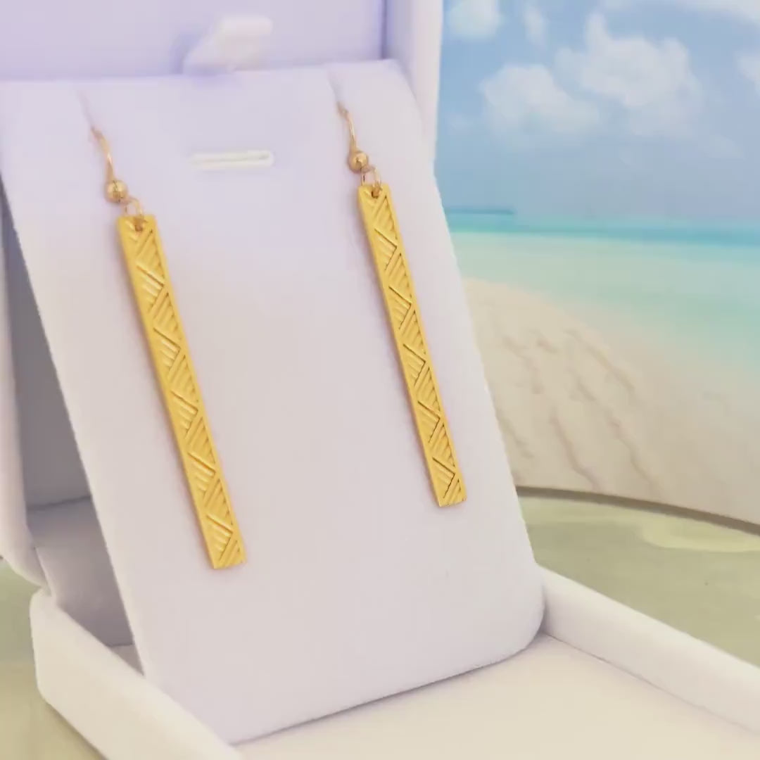 Hawaii earrings • Bar Lauhala : Gold vermeil or Sterling silver
